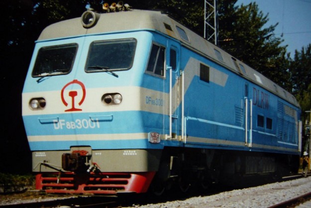 DF8B-3001-Dalian-Locomotive-625x417.jpg